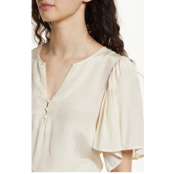 NWT Aware by Vero Moda Tilly Split Neck Blouse Chardonnay Floral Size Large - Picture 15 of 15